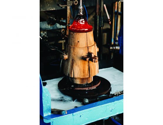 Echasse Vase_0004_Audo_Cph_Production_Story_Echasse_7