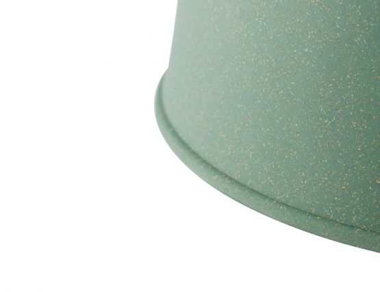 Muuto Grain Pendant_0010_Grain_pendel_lamp_dusty_green_CLOSEUP_greybackground_med Res