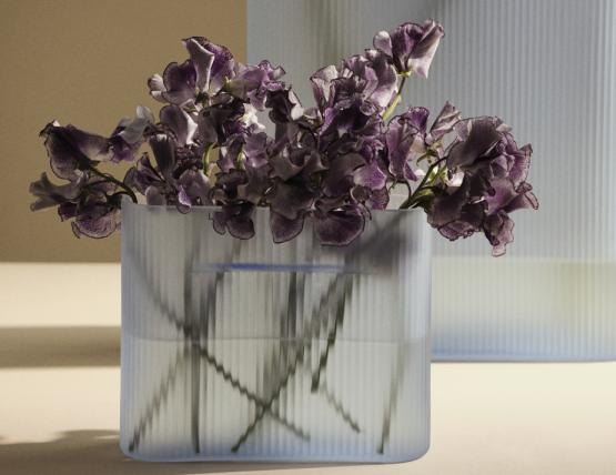 Ridge Vase Range Small 8