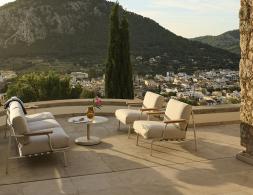 Settle Lounge Chair 13