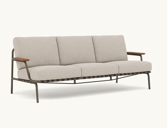 Settle Three Seat 19