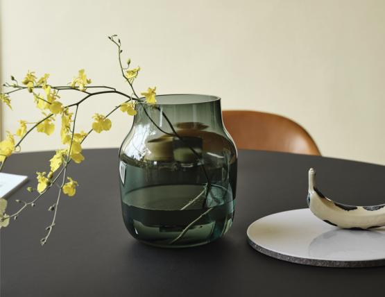 Silent Vase Large 12